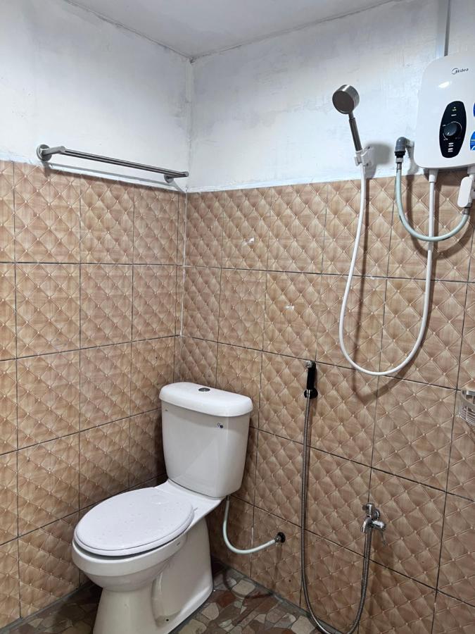 Sungai Endau Bilik Homestay Kuala Rompin Exterior photo